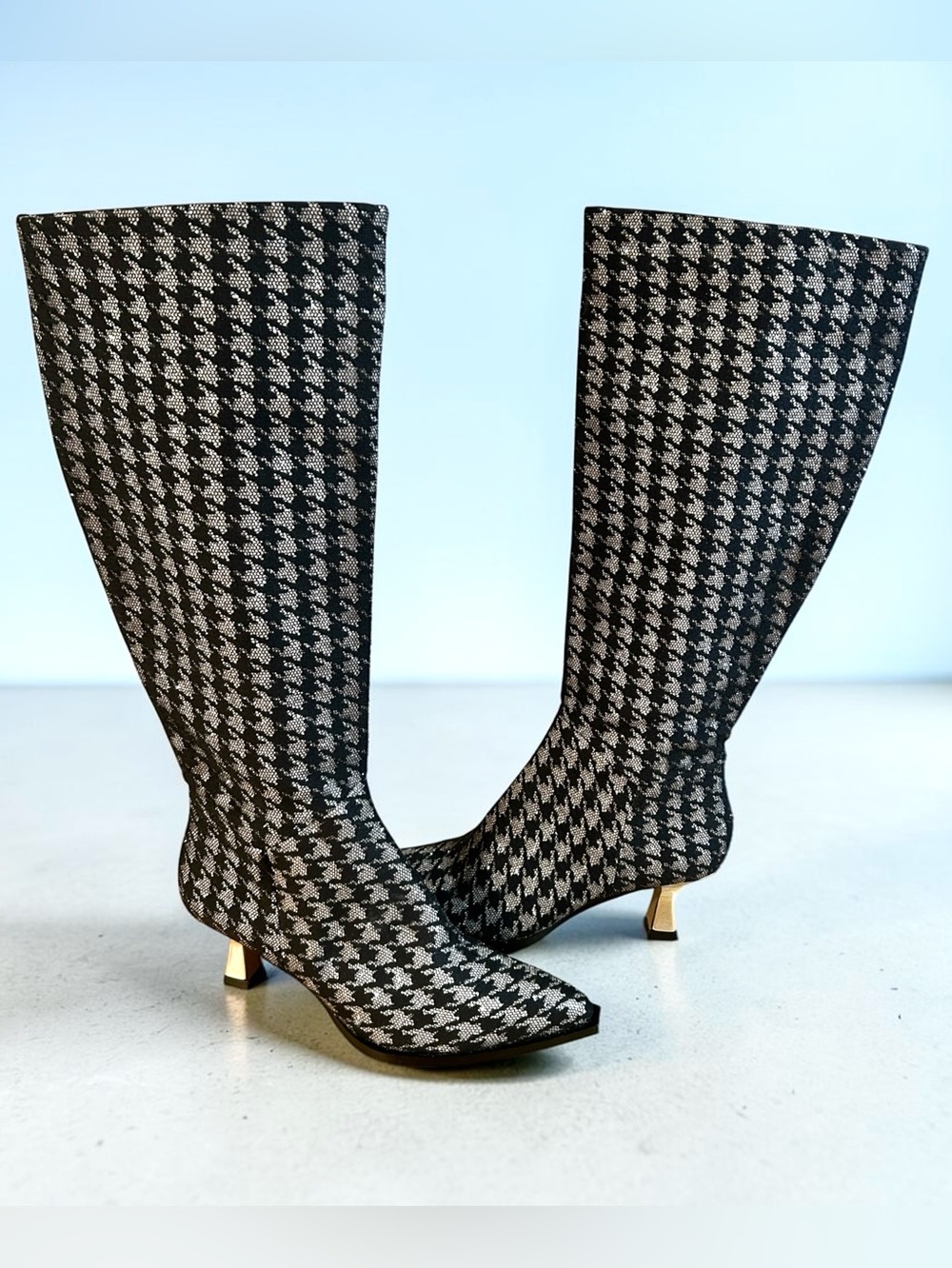 Betsey Johnson Womens Pamella Kitten Heel Knee High Boots Size 6M Black Silver